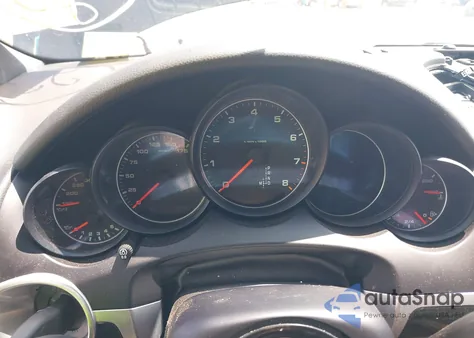 2017 Porsche Cayenne Platinum Edition из США, поврежденный, VIN WP1AA2A29HKA89014